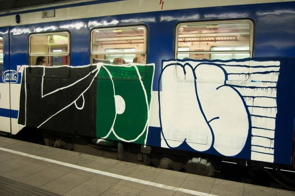 Graffiti Train in Wien - Photo by okeey
