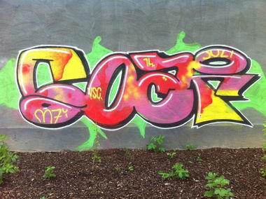 Graffiti Bombing in Wien - Photo by okeey - Wien, Vienna