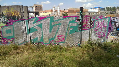 Graffiti Bombing - Photo by okie735 - okie735, afc (2014)