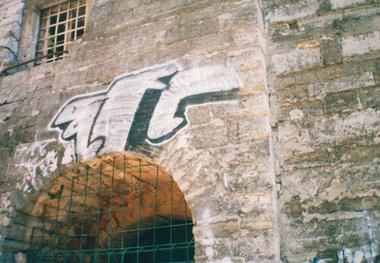Graffiti Bombing - Photo by okie735 - afc, 735, okie (2004)
