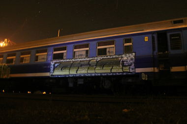 Graffiti Train - Photo by okis12 - okis (2014)