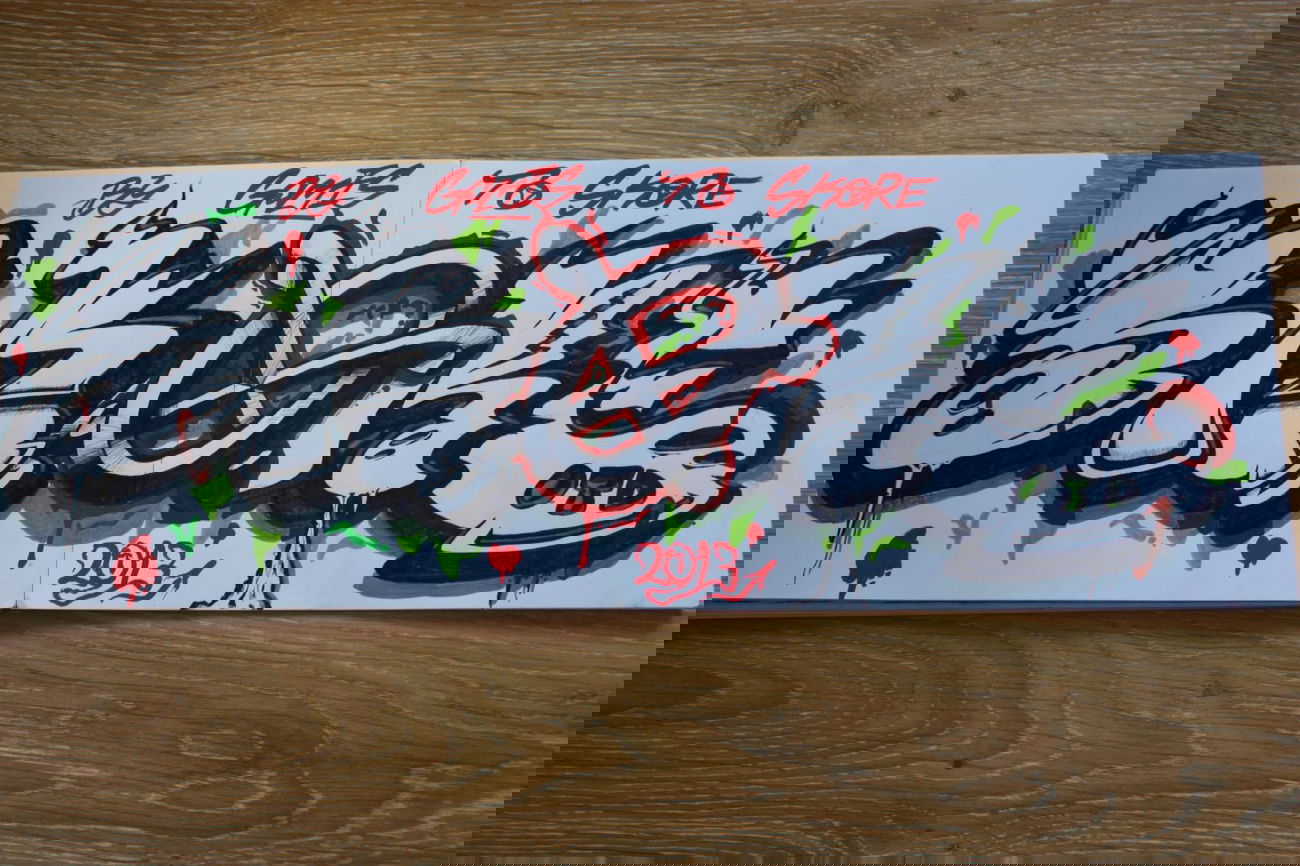 Graffiti Sketch - Photo by okser - skore, otd (2013)