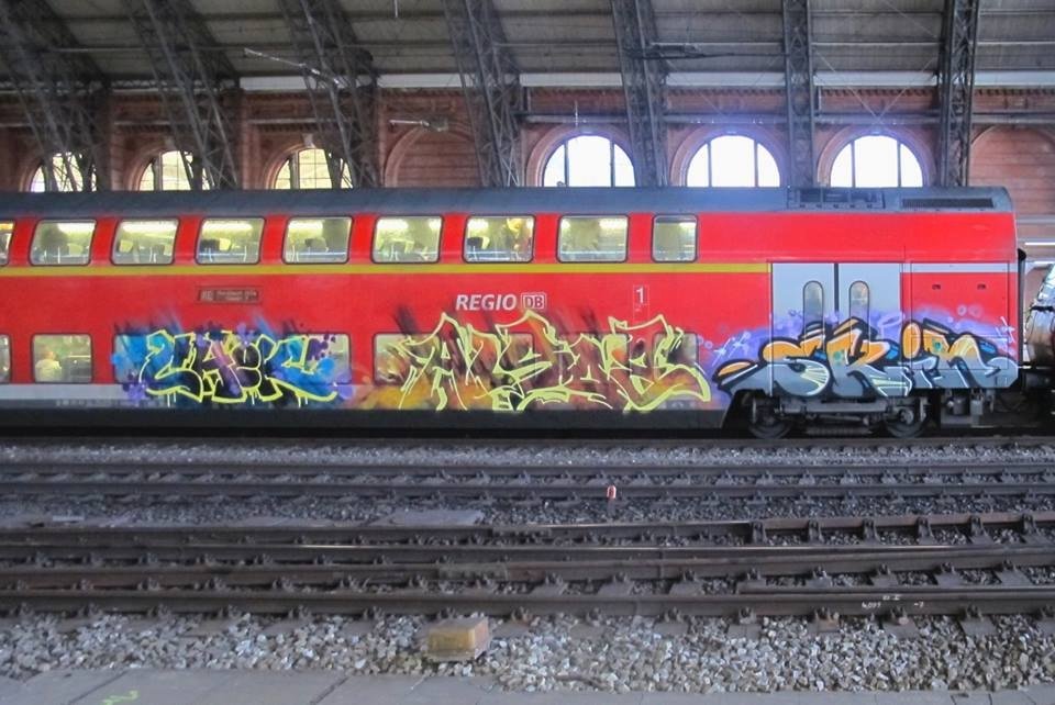 Graffiti Train - Photo by oldenburgcity - chek, alsoe, skin (2014)