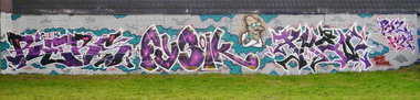 Graffiti Wall - Photo by oldenburgcity - bers, fysik, phon (2015)