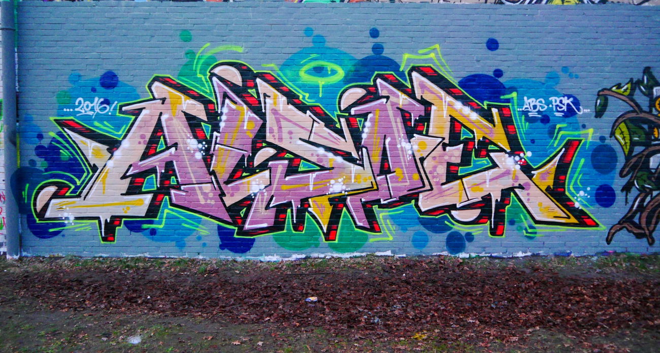 Graffiti Wall - Photo by oldenburgcity - alsoe (2016)