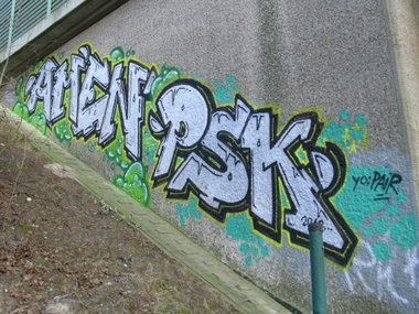 Graffiti Bombing in Oldenburg - Photo by oldenburgcity - amen, psk (2012)