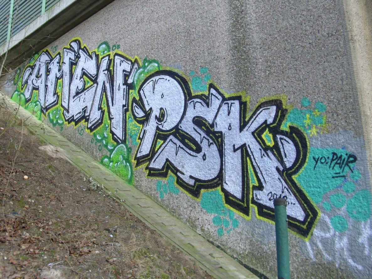 Graffiti Bombing in Oldenburg - Photo by oldenburgcity - amen, psk (2012)