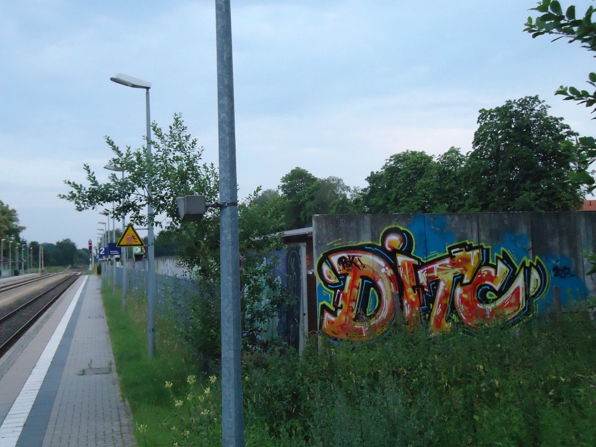 Graffiti Bombing in Oldenburg - Photo by oldenburgcity - ditc (2012)
