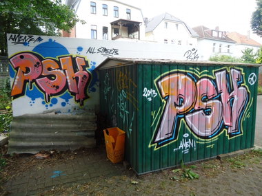 Graffiti Bombing in Oldenburg - Photo by oldenburgcity - psk (2013)