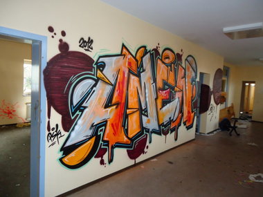 Graffiti Bombing in Oldenburg - Photo by oldenburgcity - amen (2012)