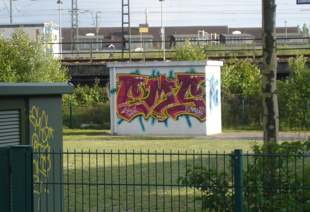 Graffiti Bombing in Oldenburg - Photo by oldenburgcity - ems (2010)