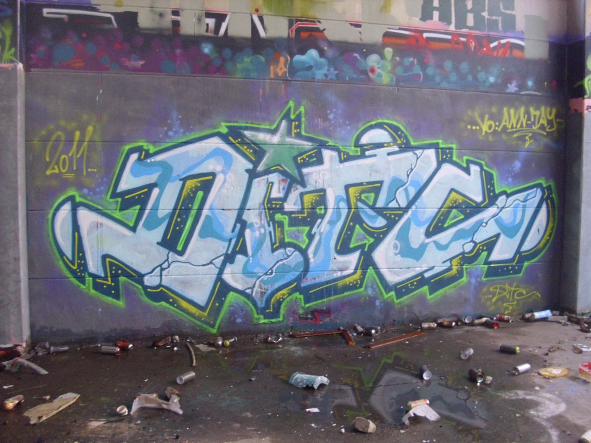Graffiti Wall in Oldenburg - Photo by oldenburgcity - ditc (2011)