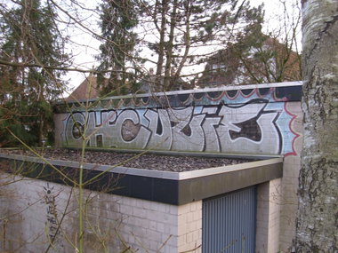 Graffiti Bombing in Oldenburg - Photo by oldenburgcity - chic, uzie, pnd (2002)