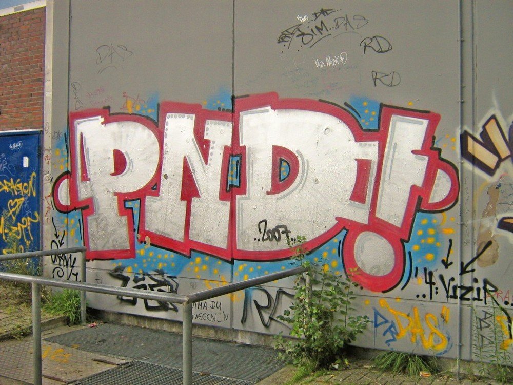 Graffiti Bombing in Oldenburg - Photo by oldenburgcity - pnd (2007)