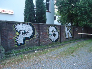 Graffiti Bombing in Oldenburg - Photo by oldenburgcity - psk (2013)