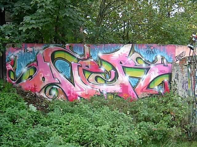 Graffiti Wall in Oldenburg - Photo by oldenburgcity - over, pnd (2002)