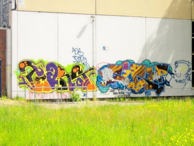 Graffiti Wall in Oldenburg - Photo by oldenburgcity - tears, sirup, pnd