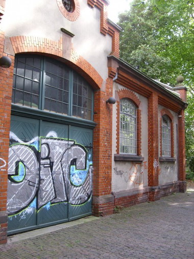 Graffiti Bombing in Oldenburg - Photo by oldenburgcity - ditc