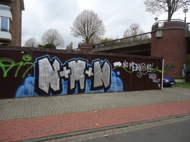 Graffiti Bombing in Oldenburg - Photo by oldenburgcity - nmn (2012)