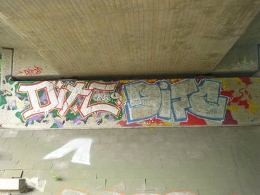 Graffiti Bombing in Oldenburg - Photo by oldenburgcity - ditc (2011)