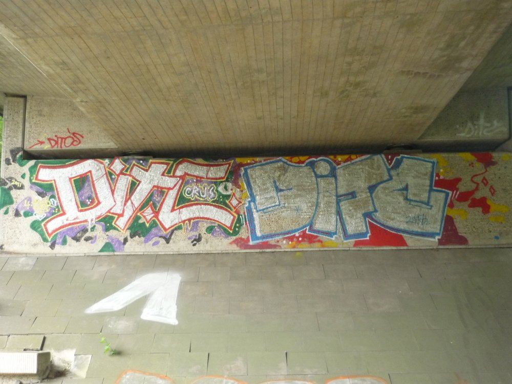 Graffiti Bombing in Oldenburg - Photo by oldenburgcity - ditc (2011)