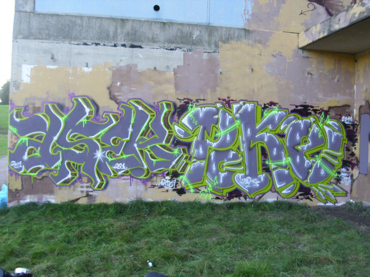 Graffiti Wall in Oldenburg - Photo by oldenburgcity - asek, poke (2011)