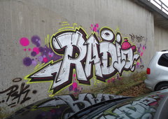 Graffiti Bombing in Oldenburg - Photo by oldenburgcity - radio, rip, rip (2013)