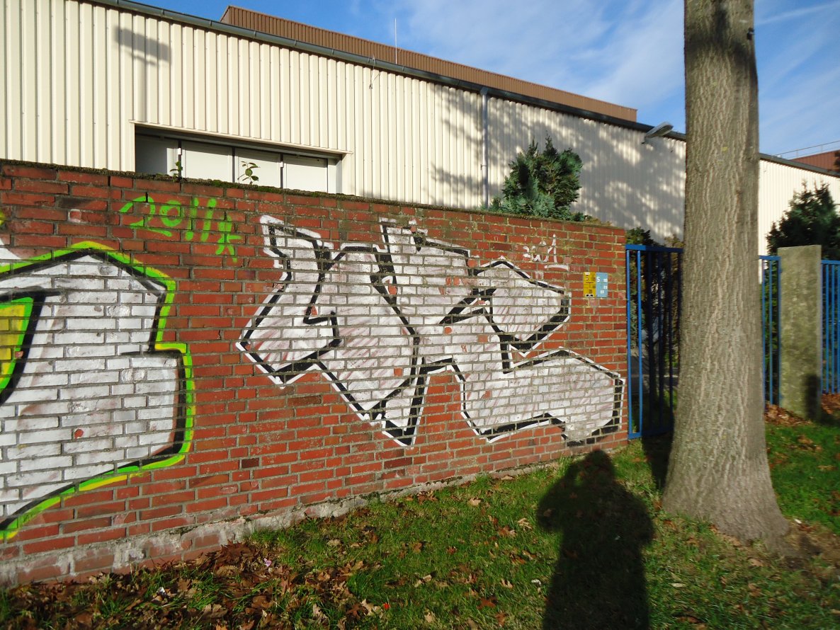 Graffiti Bombing in Oldenburg - Photo by oldenburgcity - lord (2001)