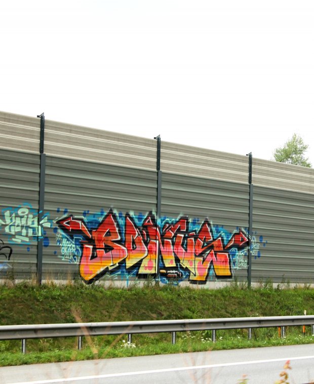 Graffiti Wall in Bremen - Photo by oldenburgcity - bonus (2013)