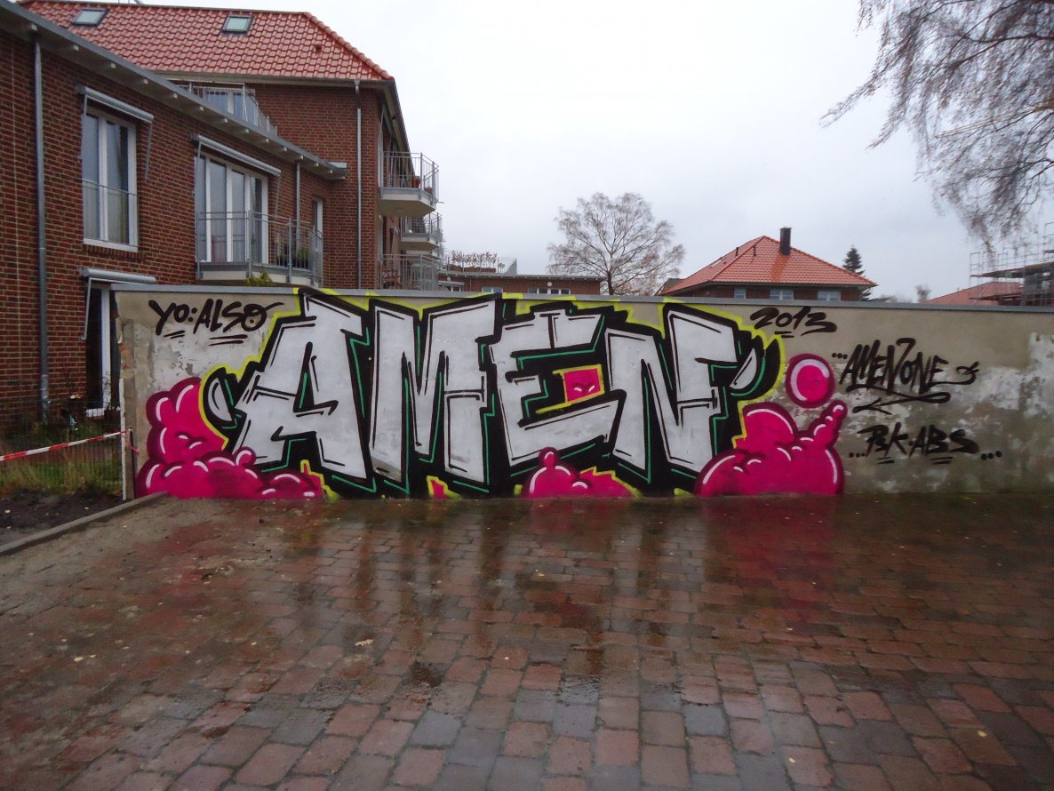 Graffiti Bombing in Oldenburg - Photo by oldenburgcity - amen (2013)