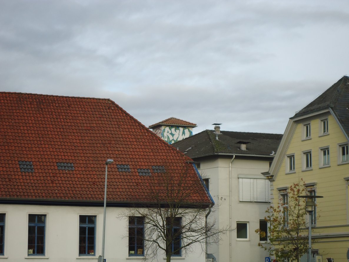 Graffiti Bombing in Oldenburg - Photo by oldenburgcity - r4w (2008)