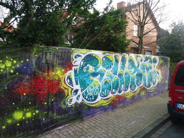 Graffiti Bombing in Oldenburg - Photo by oldenburgcity - rillaz, rlz (2013)