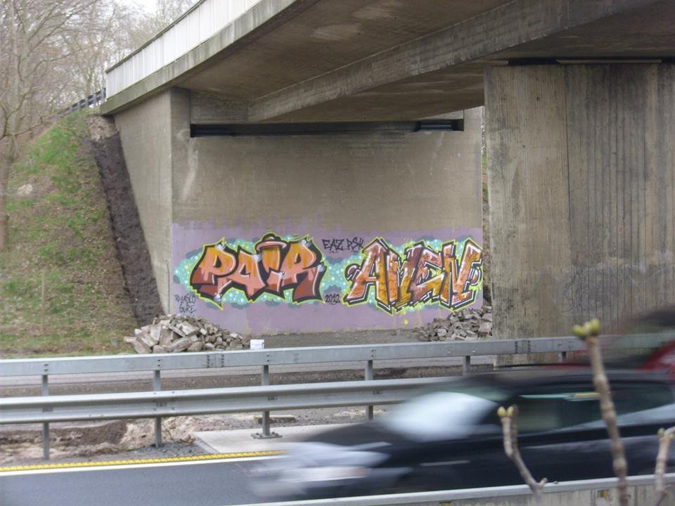Graffiti Bombing in Oldenburg - Photo by oldenburgcity - pair, amen (2012)