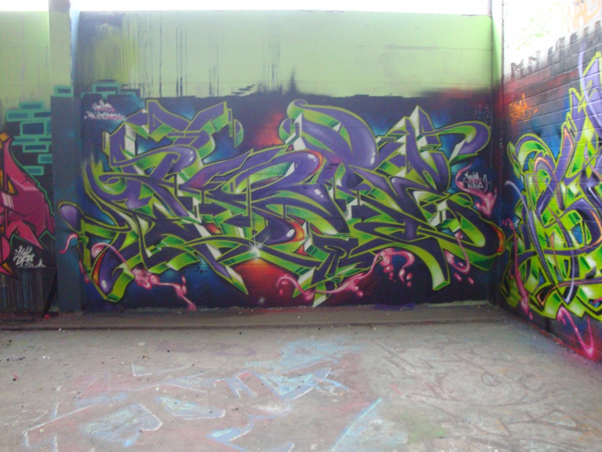 Graffiti Wall in Oldenburg - Photo by oldenburgcity - skore (2013)