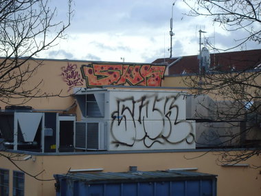 Graffiti Bombing in Oldenburg - Photo by oldenburgcity - swk (2013)