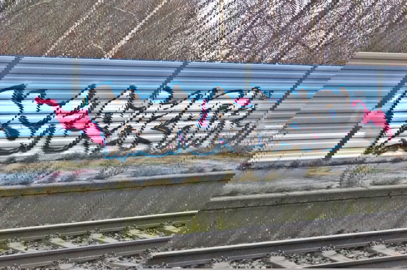 Graffiti Bombing - Photo by oldenburgcity - psk, eaz, atk (2013)