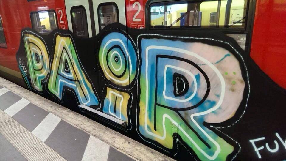 Graffiti Train in Hannover - Photo by oldenburgcity - pair, eaz, fuk (2013)