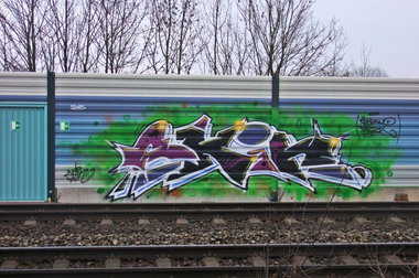 Graffiti Bombing in Delmenhorst - Photo by oldenburgcity - skin, atk (2013)