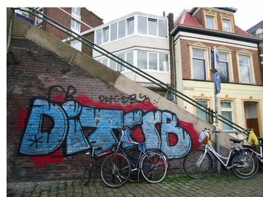 Graffiti Bombing in Groningen - Photo by oldenburgcity - ditc, sb (2013)