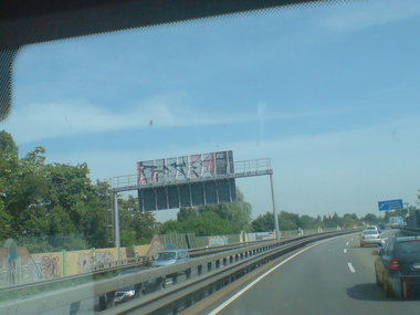 Graffiti Bombing in Oldenburg - Photo by oldenburgcity - psk (2008)