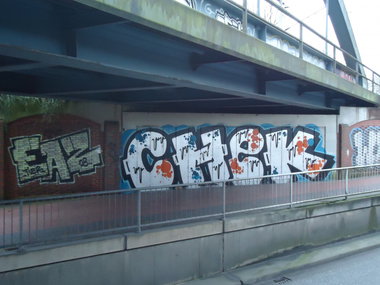 Graffiti Bombing in Oldenburg - Photo by oldenburgcity - chek, eaz (2014)