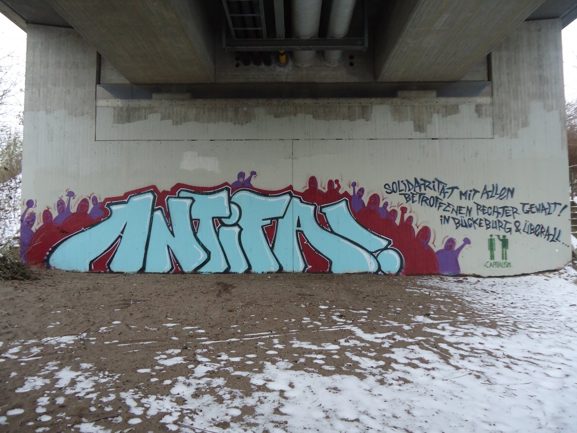 Graffiti Bombing in Oldenburg - Photo by oldenburgcity - antifa (2012)