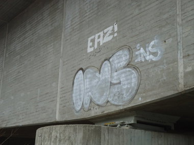 Graffiti Bombing - Photo by oldenburgcity - ins, eaz