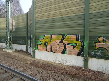 Graffiti Bombing in Timbuktu - Photo by oldenburgcity - abs