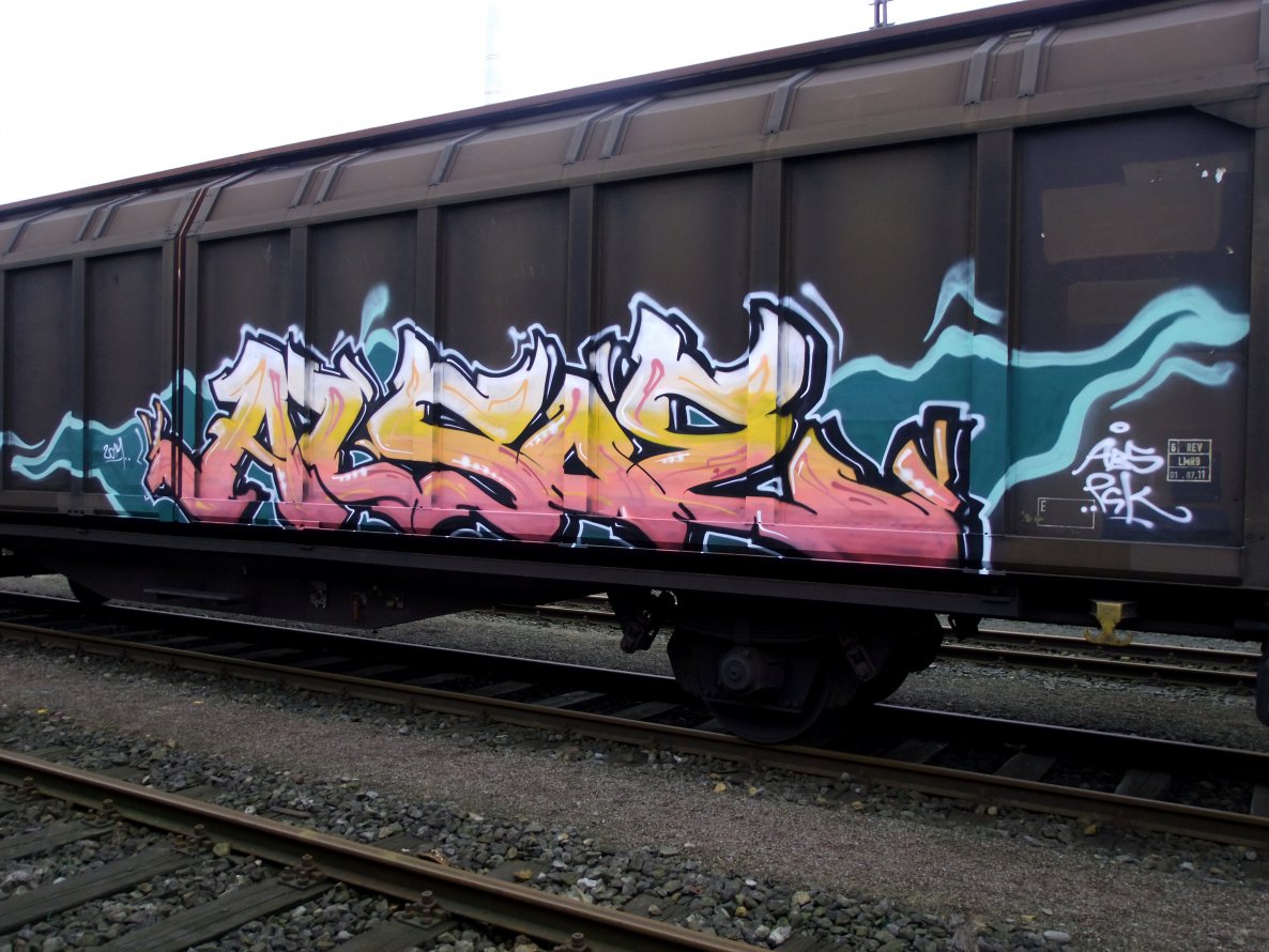 Graffiti Train - Photo by oldenburgcity - alsoe