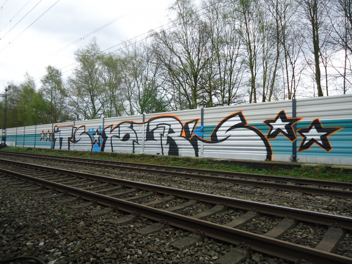 Graffiti Bombing - Photo by oldenburgcity - it's, your's, your (2014)