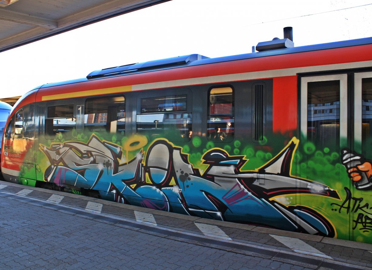 Graffiti Train - Photo by oldenburgcity - skin (2014)