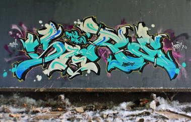 Graffiti Wall - Photo by oldenburgcity - sure