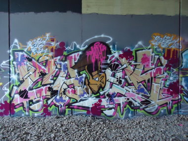 Graffiti Wall in Oldenburg - Photo by oldenburgcity - chek (2014)