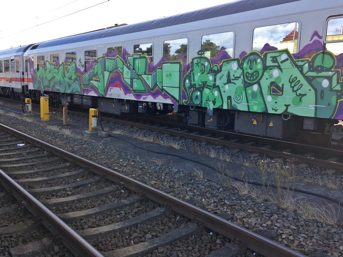 Graffiti Wall - Photo by oldenburgcity - raid, onil, alsoe